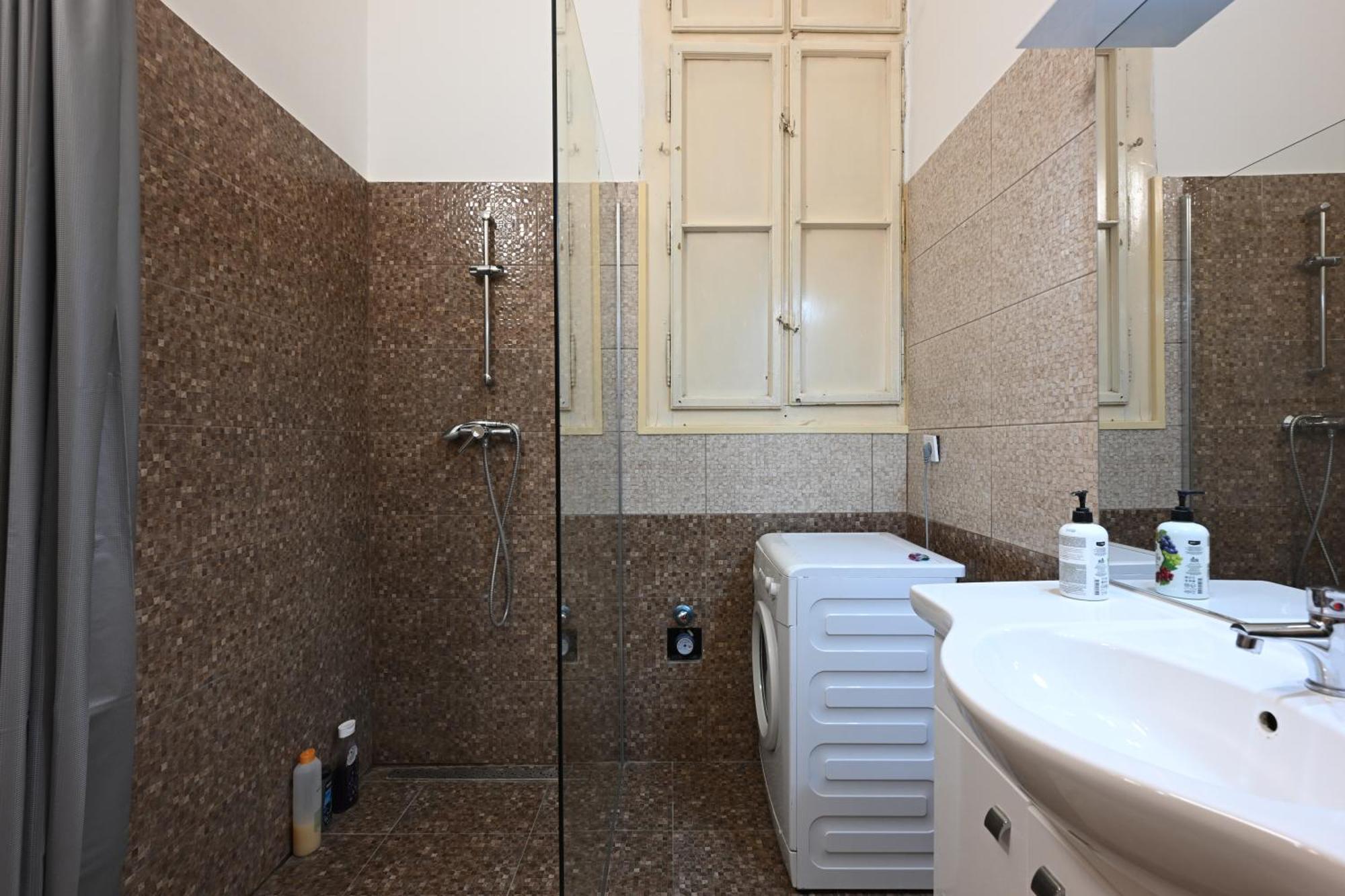 A Quiet Place In The Heart Of The Appartement